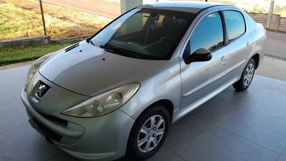 PEUGEOT 207 1.4 SEDAN ACTIVE 8V FLEX 4P MANUAL